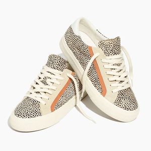 New in Box Sidewalk Low-Top Sneakers